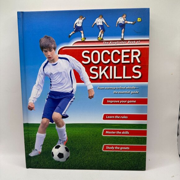 The Kingfisher book of Soccer Skills Hardcover - Picture 2 of 4